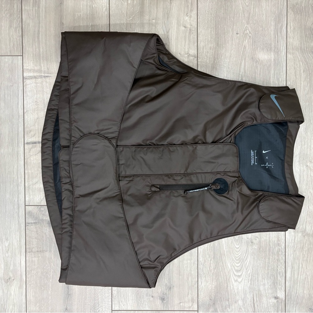TRAVIS SCOTT CACT.US CORP x NIKE N MRG BH VEST + BH PANT - FULL SUIT